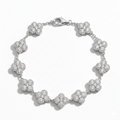 Pulsera Trébol · Pavé Moissanita