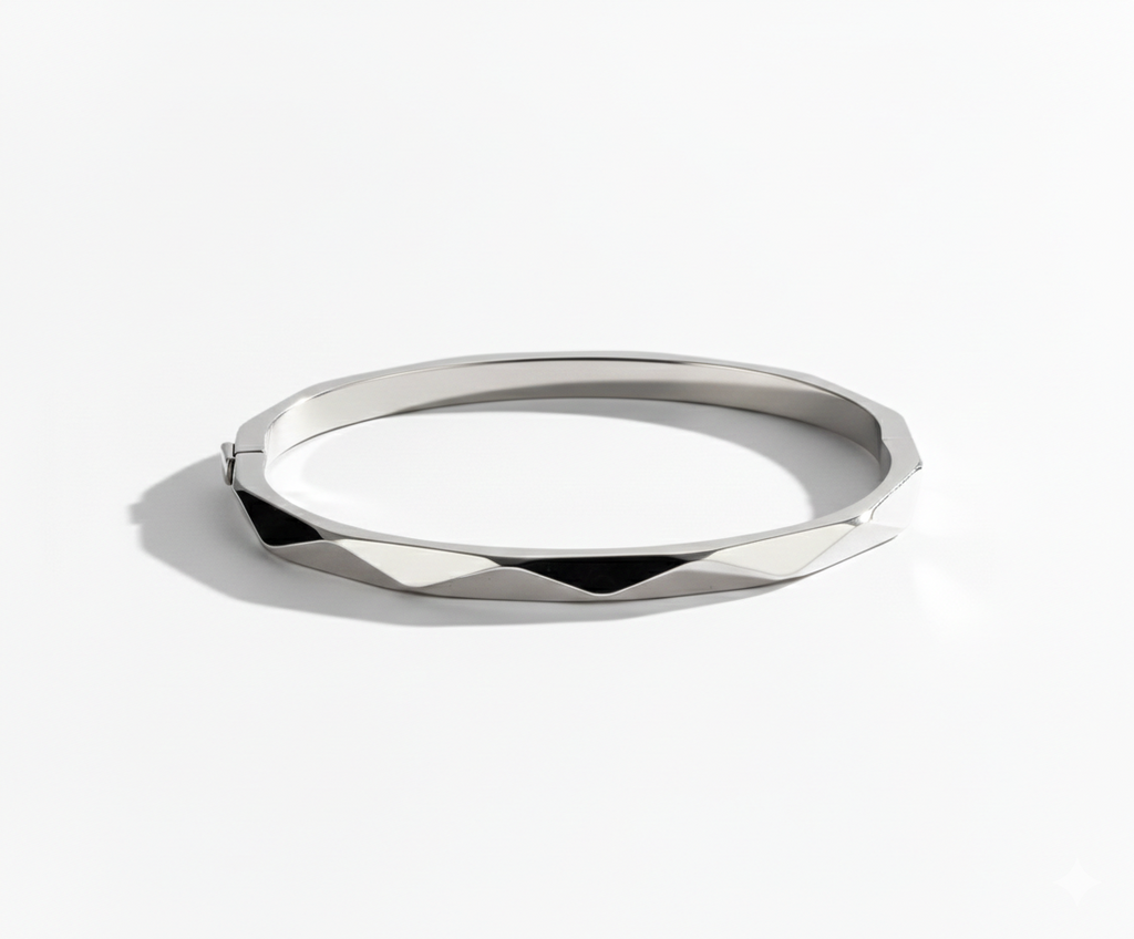 Brazalete Facetado · Oro Blanco 18k